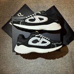 Black / White Dior B30 Sneakers